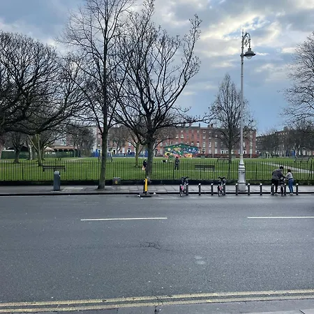 Superb Double Near The Spire - 2 *