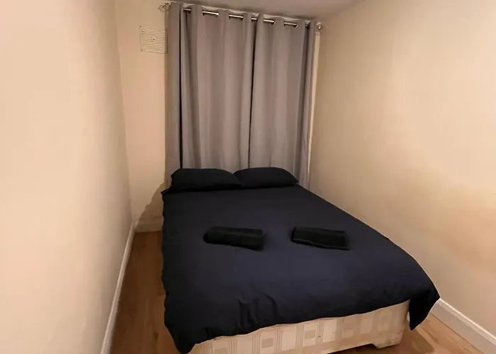 Superb Double Near The Spire - 2 * Dublin