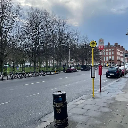 招待所 Superb Double Near The Spire - 2 *