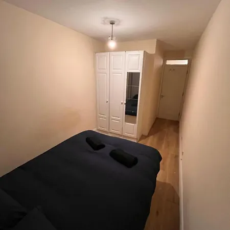 招待所 Superb Double Near The Spire - 2 *